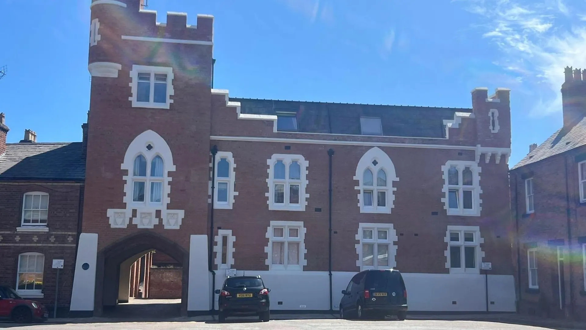 Chester Stays - Lovely Apartment In The Heart Of Chester With Free Parking
